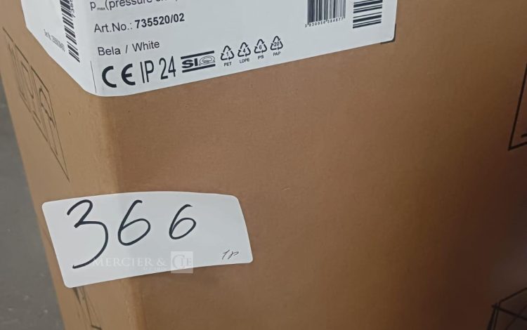 Autre Chauffe-eau électrique vertical modèle DHW LT 100, type TC 100 ZNT, marque Tiki,  367