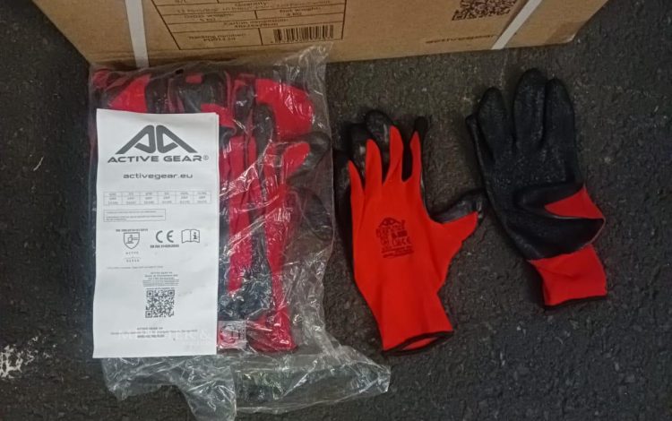 Autre Lot de 600 paires de gants de manutention Active Gear modèle G1169NP, en late  47