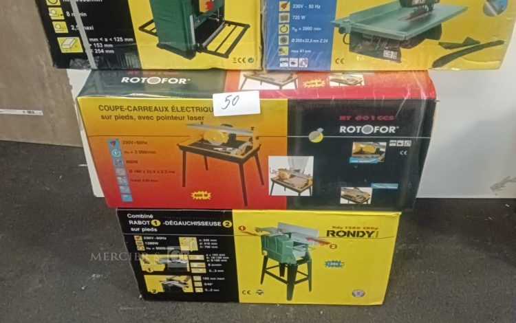 Autre Ensemble de 4 machines neuves en cartons dorigine, comprenant une raboteuse st  50