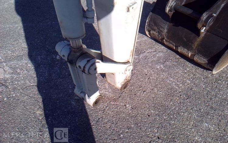 KUBOTA MINI PELLE TB160 C 5,775T 4771H AN2011 GRIS 50081