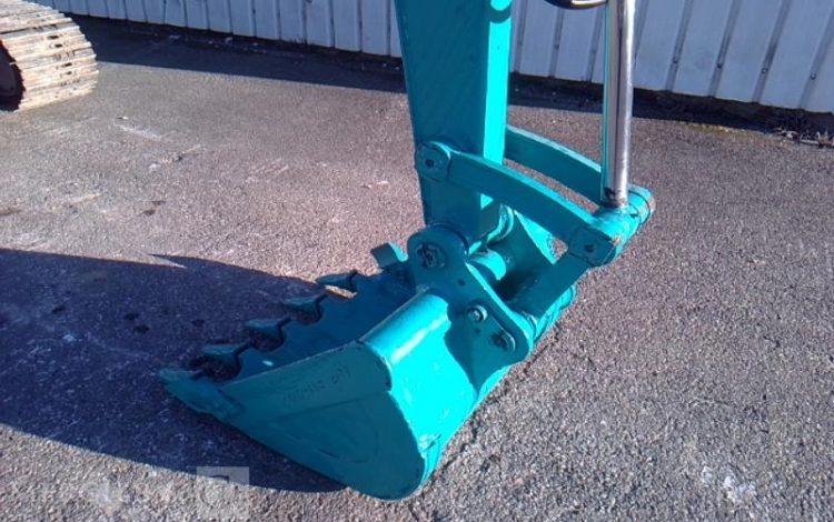 KUBOTA MINI PELLE KX161-3SZ 6T 3332H AN2012 VERT 80173