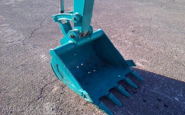 KUBOTA MINI PELLE KX161-3SZ 6T 3332H AN2012 VERT 80173