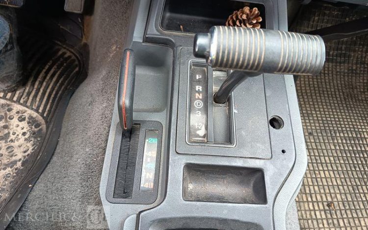 JEEP 4X4 CHEROKEE XJ 174CV BOITE AUTOMATIQUE  9645VM62