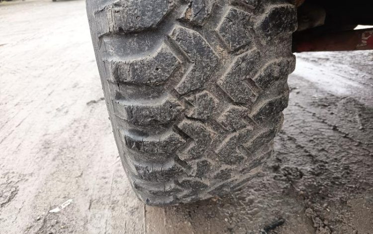 JEEP 4X4 CHEROKEE XJ 174CV BOITE AUTOMATIQUE  9645VM62