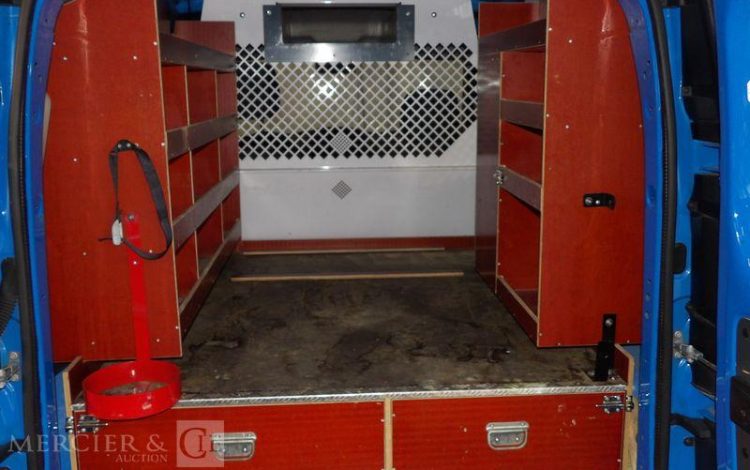 RENAULT KANGOO FOURGON 1.5 DCI 70 CONFORT BLEU AA-941-YQ