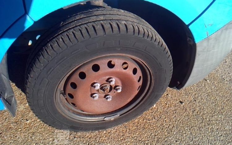 RENAULT TRAFIC II DCI BLEU BR-533-QS