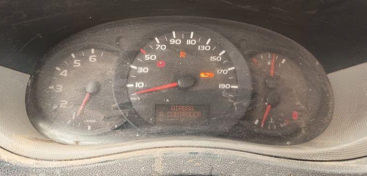 RENAULT MASTER III TRACTION FOURGON L2H2 F3500 2.3 DCi 16V 125 CV – DIESEL – 290689 KMS BLEU BV-795-RA