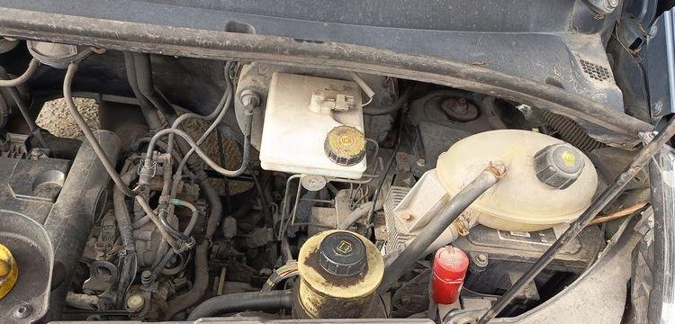 RENAULT MASTER III TRACTION FOURGON L2H2 F3500 2.3 DCi 16V 125 CV – DIESEL – 290689 KMS BLEU BV-795-RA