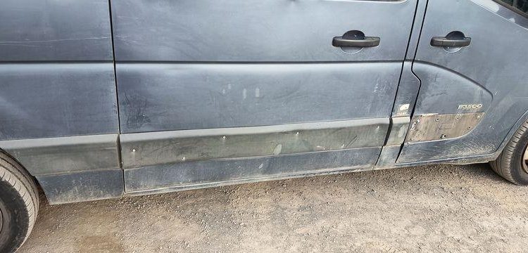 RENAULT MASTER III TRACTION FOURGON L2H2 F3500 2.3 DCi 16V 125 CV – DIESEL – 290689 KMS BLEU BV-795-RA