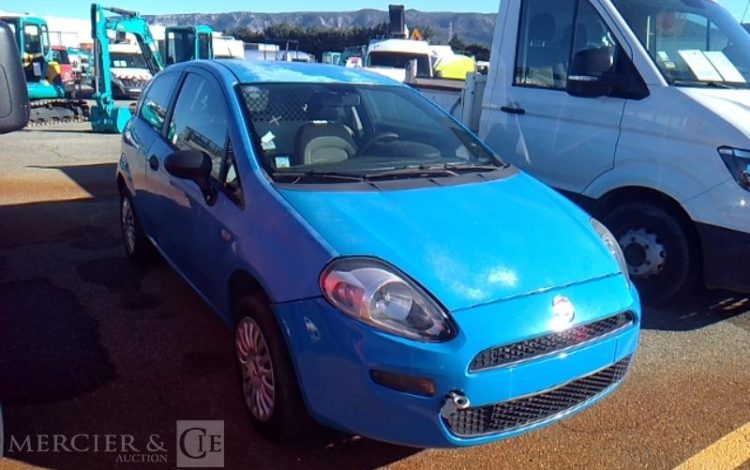 FIAT PUNTO SOCIETE 1.4 GNV 75 DYNAMIC BLEU BV-975-WE