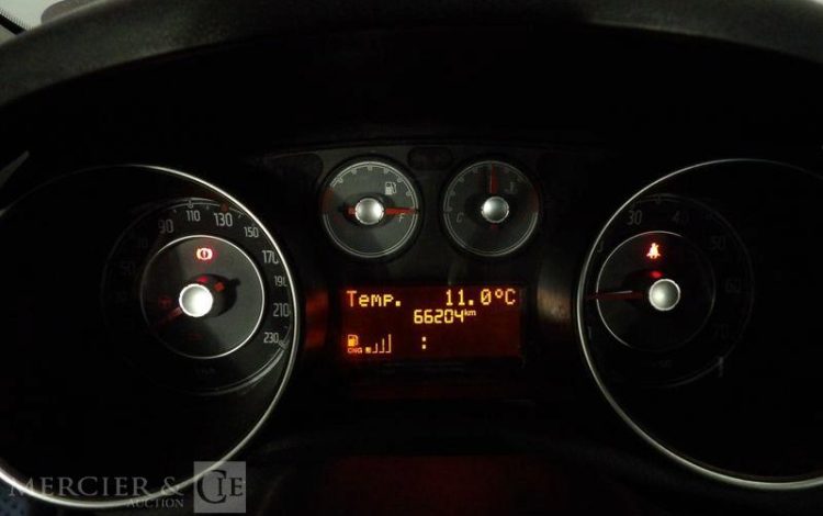 FIAT PUNTO SOCIETE 1.4 GNV 75 DYNAMIC BLEU BX-991-EV