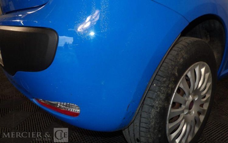 FIAT PUNTO SOCIETE 1.4 GNV 75 DYNAMIC BLEU BX-991-EV