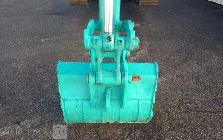 KOBELCO MINI PELLE SK60-C 6T 7704H AN2012 VERT C3611
