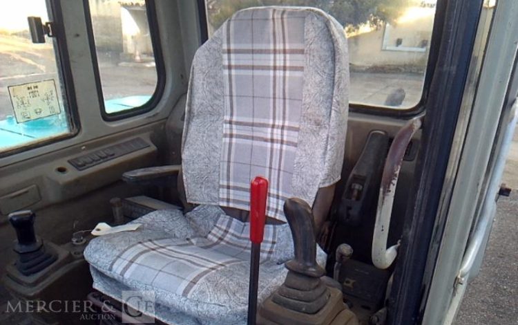 KOBELCO MINI PELLE SK60-C 6T 16196H AN2012 VERT C5237