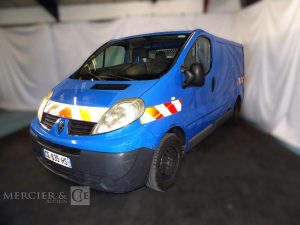 RENAULT TRAFIC DCI  CE-635-HS