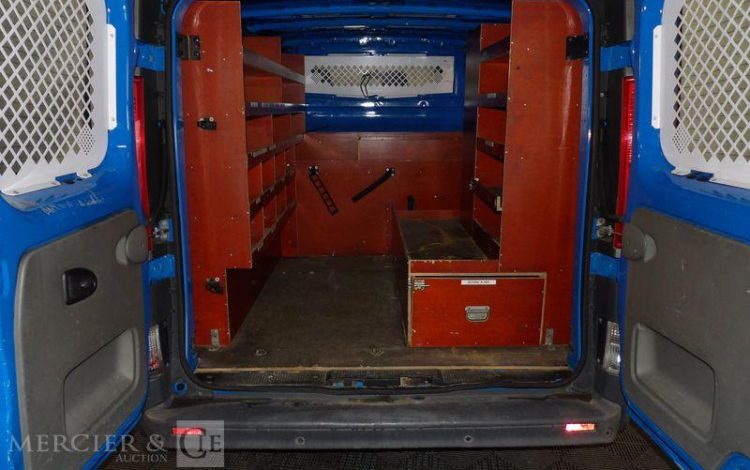 RENAULT TRAFIC DCI  CE-635-HS