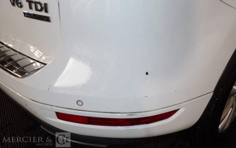 VOLKSWAGEN TOUAREG 3.0 TDI 205CH BLUEMOTION R EXCLUSIVE 4MOTION TIPTRONIC BVA BLANC CF-126-WJ