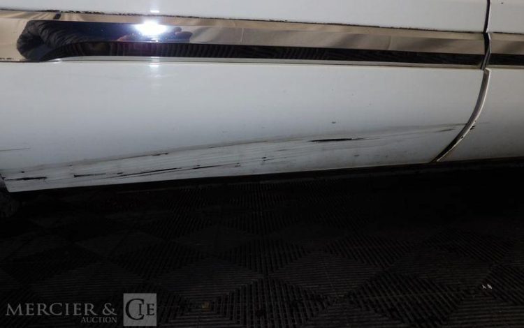 VOLKSWAGEN TOUAREG 3.0 TDI 205CH BLUEMOTION R EXCLUSIVE 4MOTION TIPTRONIC BVA BLANC CF-126-WJ