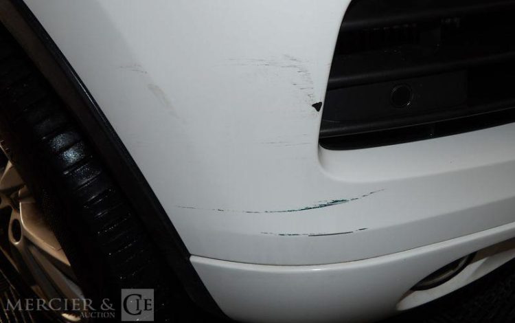 VOLKSWAGEN TOUAREG 3.0 TDI 205CH BLUEMOTION R EXCLUSIVE 4MOTION TIPTRONIC BVA BLANC CF-126-WJ