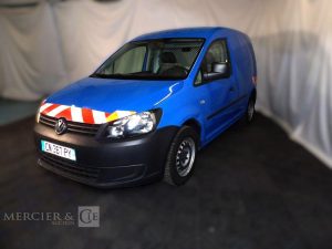VOLKSWAGEN CADDY FOURGON 2.0 ECOFUEL 110 BLEU CN-367-PY