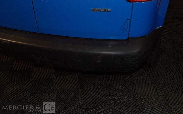 VOLKSWAGEN CADDY FOURGON 2.0 ECOFUEL 110 BLEU CN-367-PY
