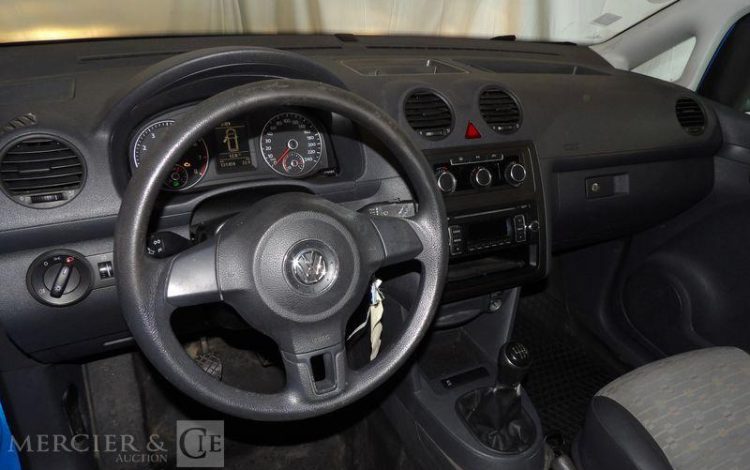 VOLKSWAGEN CADDY GNV BLEU CN-421-KF