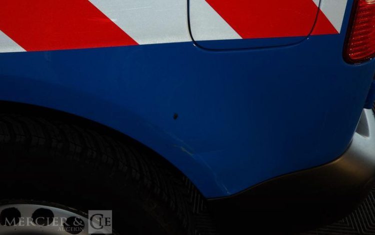 VOLKSWAGEN CADDY GNV BLEU CN-421-KF