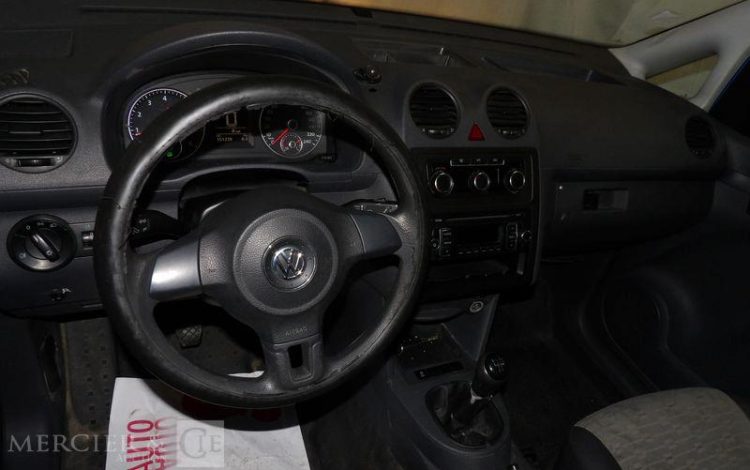VOLKSWAGEN CADDY FOURGON 2.0 ECOFUEL 110 BLEU CN-453-KF