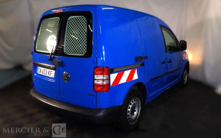 VOLKSWAGEN CADDY FOURGON 2.0 ECOFUEL 110 BLEU CN-453-KF