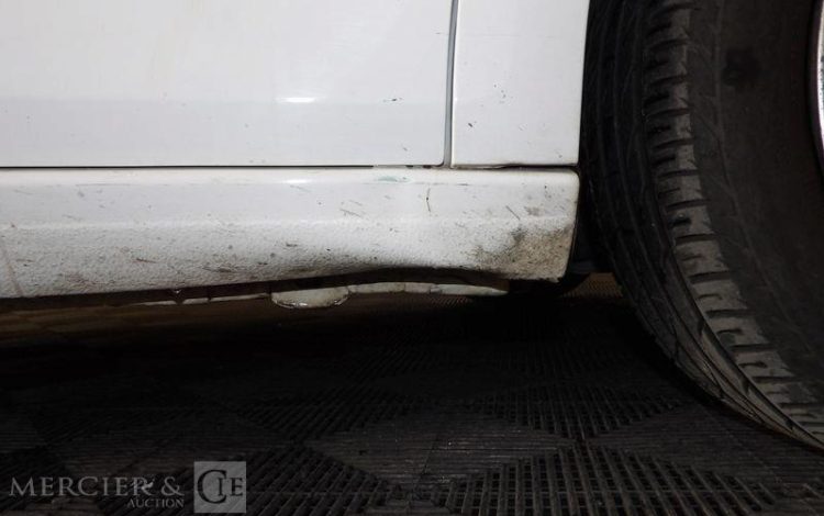 CITROEN C4 1,6 HDI 90CH ATTRACTION BLANC CS-442-VX