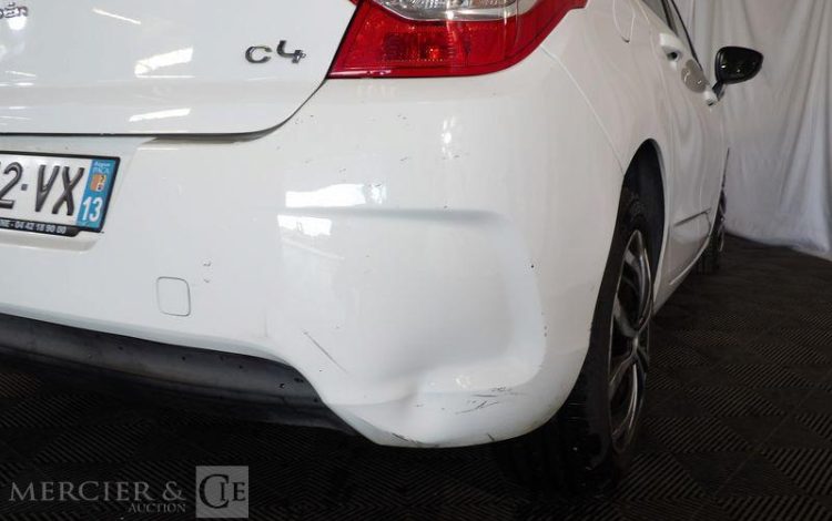 CITROEN C4 1,6 HDI 90CH ATTRACTION BLANC CS-442-VX