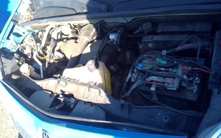 RENAULT KANGOO DCI BLEU CW-197-KV