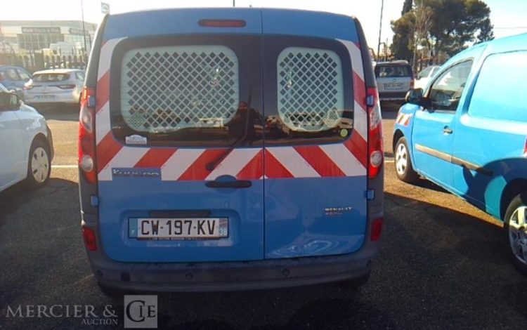 RENAULT KANGOO DCI BLEU CW-197-KV