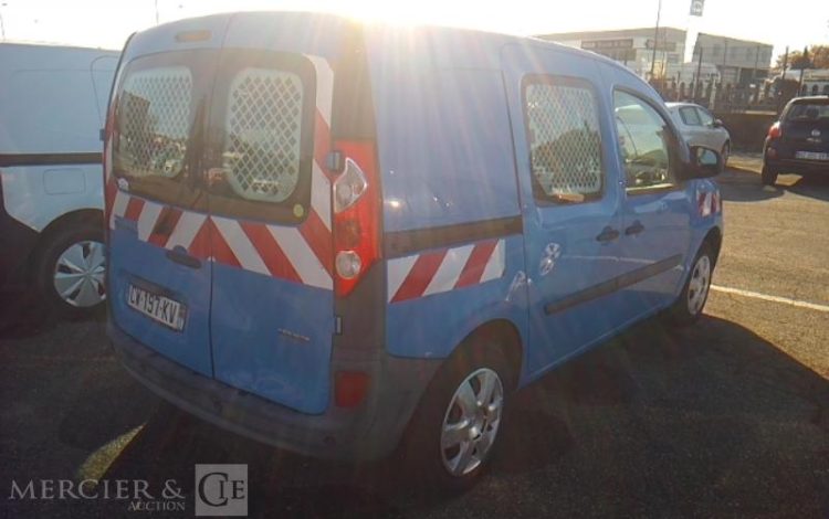 RENAULT KANGOO DCI BLEU CW-197-KV