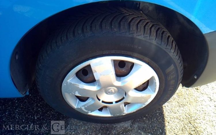 RENAULT KANGOO DCI BLEU CW-197-KV