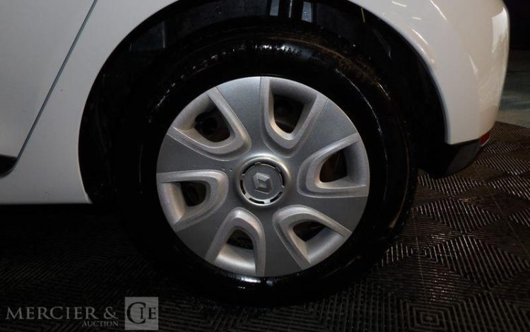 RENAULT CLIO SOCIETE 1.5 DCI 90 ENERGY AIR BLANC CW-580-PQ