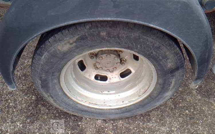 IVECO 35C13 BENNE SIMPLE CABINE COFFRE  CX-297-BR