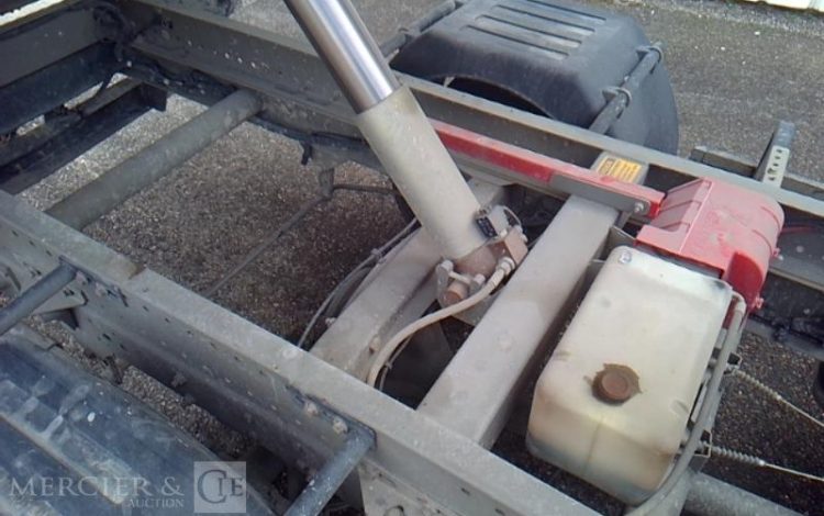 IVECO 35C13 BENNE SIMPLE CABINE COFFRE  CX-297-BR