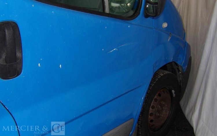 RENAULT TRAFIC 2.0 DCI 90 1T0 L1H1 CONFORT BLEU CX-443-ZN