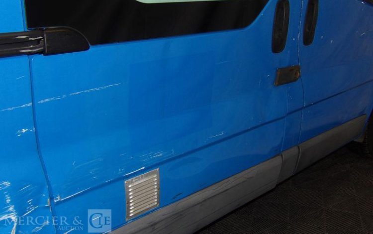 RENAULT TRAFIC 2.0 DCI 90 1T0 L1H1 CONFORT BLEU CX-443-ZN