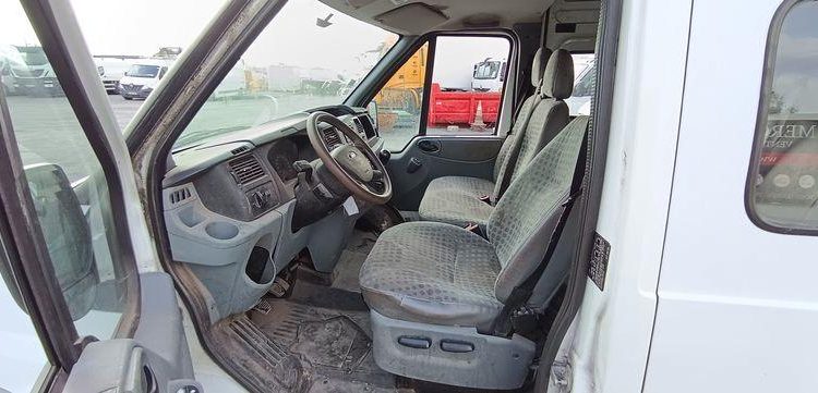 FORD TRANSIT 2006 TRACTION PHASE 2 280M 2.2 TDCi 16V DPF FOURGON MOYEN TOLE 100CV BLANC CX-800-AB