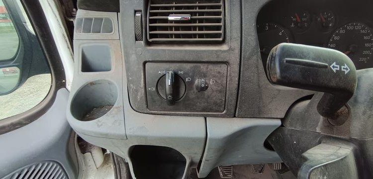 FORD TRANSIT 2006 TRACTION PHASE 2 280M 2.2 TDCi 16V DPF FOURGON MOYEN TOLE 100CV BLANC CX-800-AB