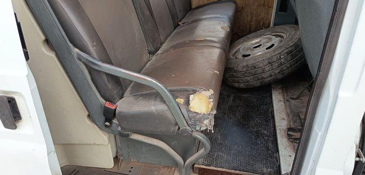 FORD TRANSIT 2006 TRACTION PHASE 2 280M 2.2 TDCi 16V DPF FOURGON MOYEN TOLE 100CV BLANC CX-800-AB