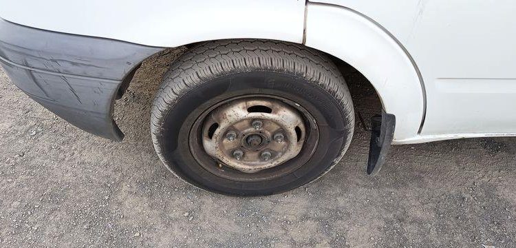 FORD TRANSIT 2006 TRACTION PHASE 2 280M 2.2 TDCi 16V DPF FOURGON MOYEN TOLE 100CV BLANC CX-800-AB