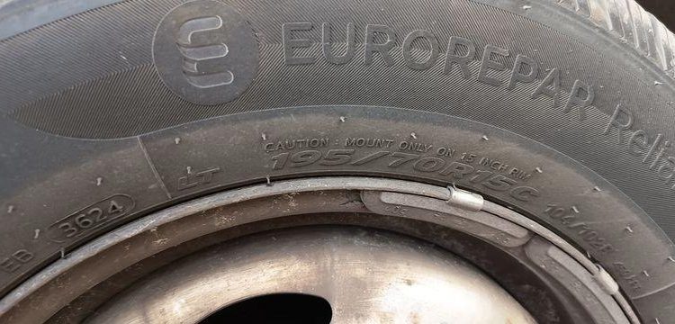 FORD TRANSIT 2006 TRACTION PHASE 2 280M 2.2 TDCi 16V DPF FOURGON MOYEN TOLE 100CV BLANC CX-800-AB