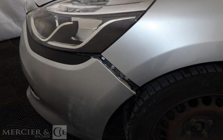 RENAULT CLIO 1.5 DCI 90CH ZEN GRIS DB-599-BD