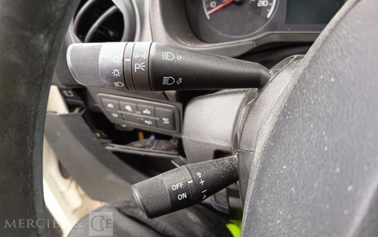 PEUGEOT BIPPER FOURGON  DM-184-ZW