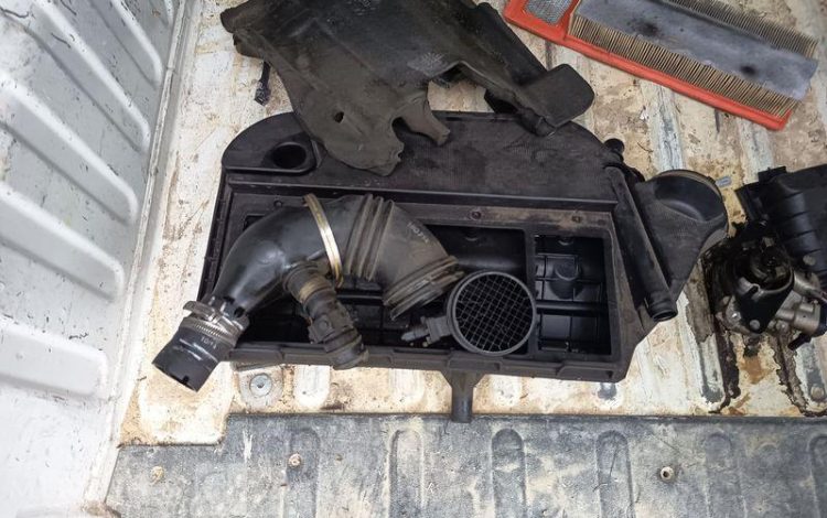 PEUGEOT BIPPER FOURGON  DM-184-ZW