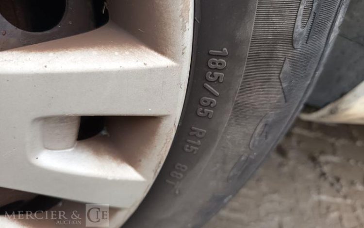 PEUGEOT BIPPER FOURGON  DM-184-ZW