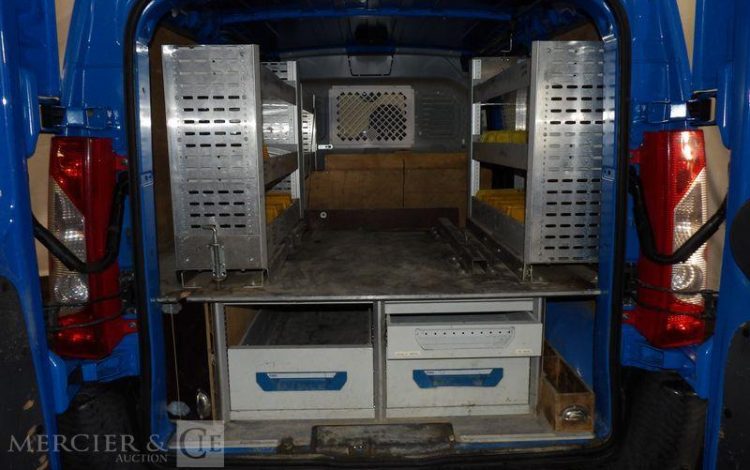 CITROEN JUMPY FOURGON 2.0 HDI 130 29 L1H1 CLUB BLEU DM-423-HZ